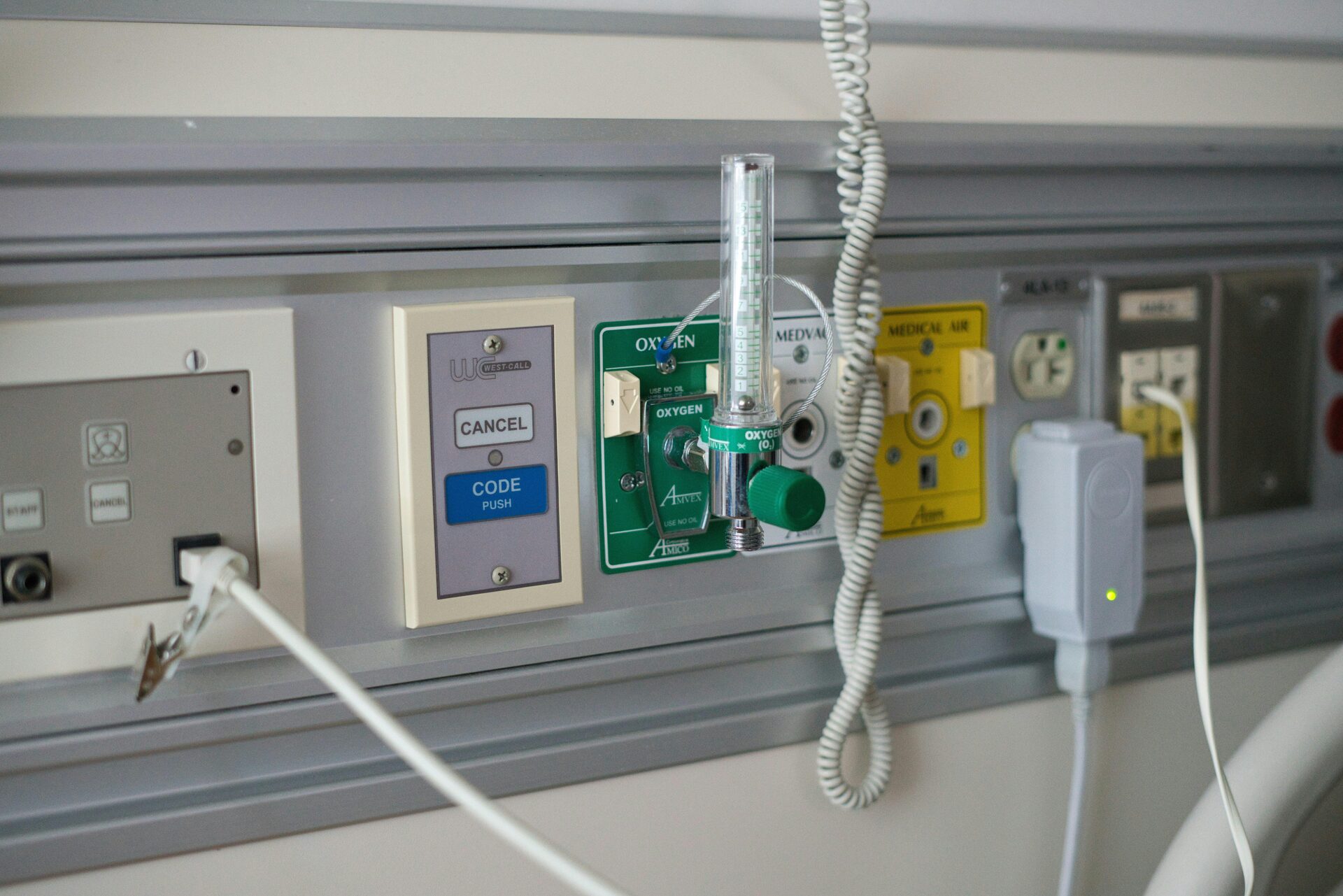 Flow Meters (Oxygen/Medical Air)